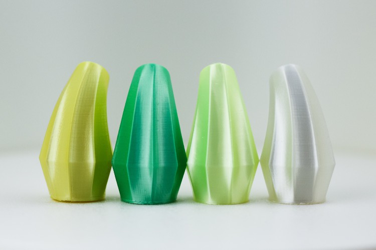 Зеленый PLA-шелк пластик Bestfilament для 3D-принтеров 1 кг (1,75 мм)